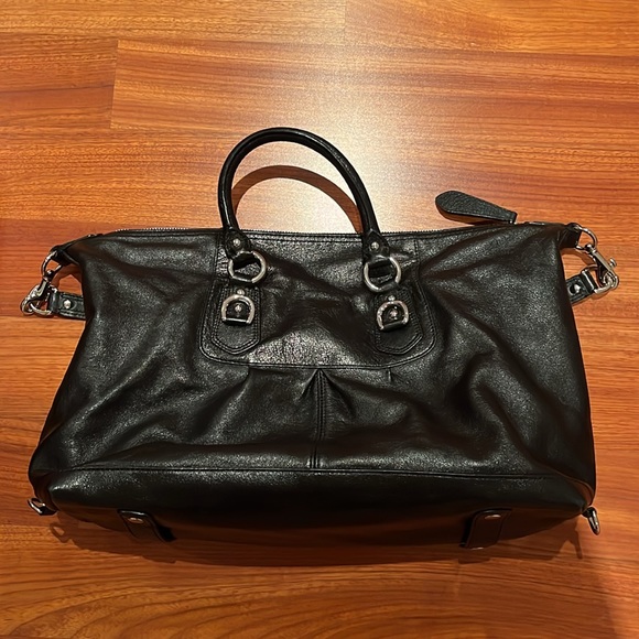 Coach Leather Shoulder Bag - Picture 6 of 11